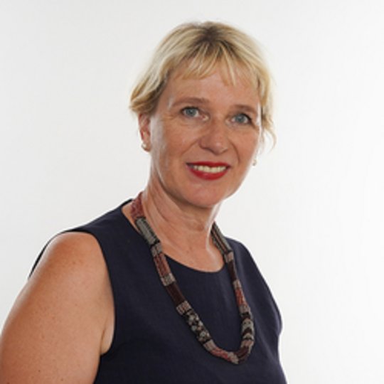 Brigitte von Taeuffenbach, Deutsch & Integration