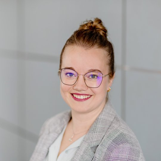 Gabriela Abendroth, Personalleitung